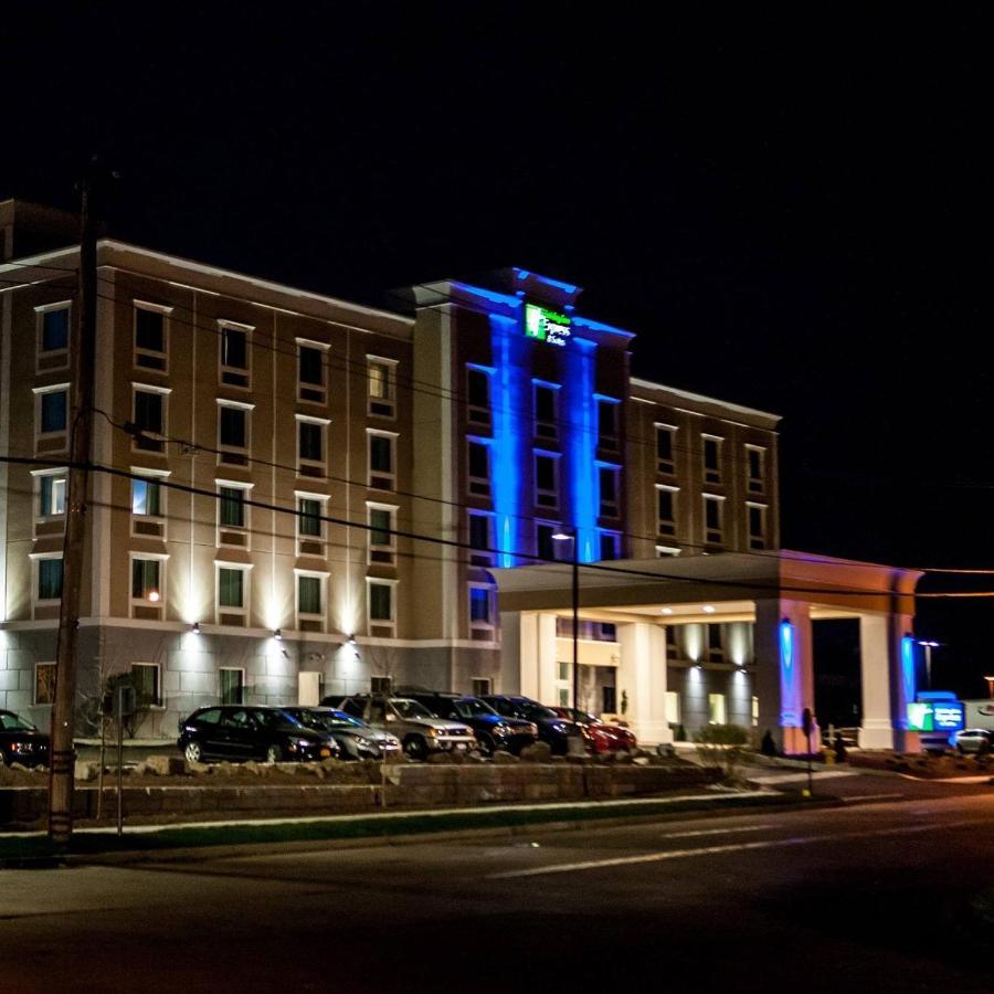 Holiday Inn Express & Suites Peekskill-Lower Hudson Valley By Ihg Esterno foto