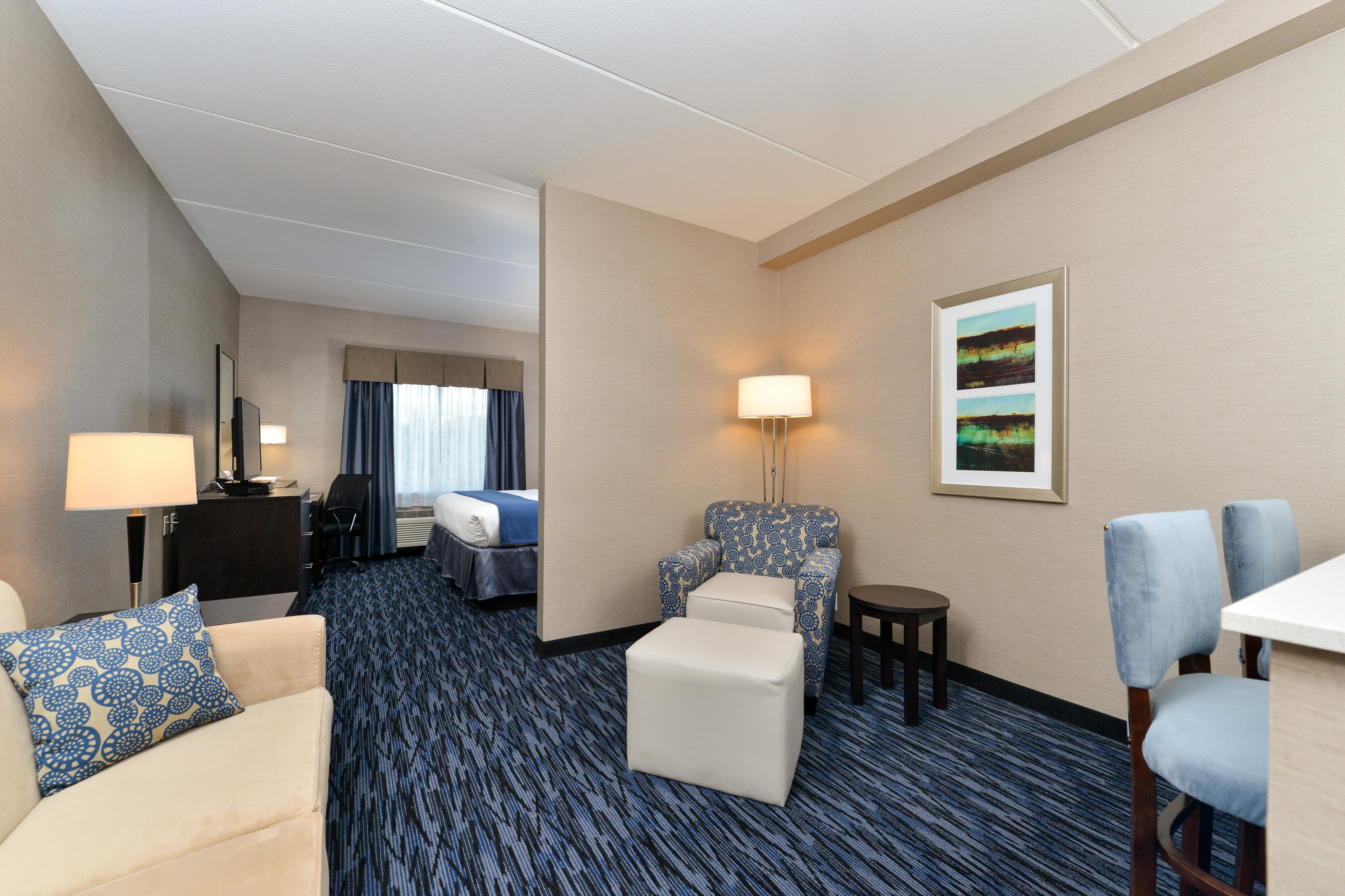 Holiday Inn Express & Suites Peekskill-Lower Hudson Valley By Ihg Esterno foto